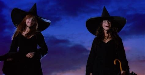 The Chemistry Between Sandra Bullock and Nicole Kidman in Practical Magic: A Review